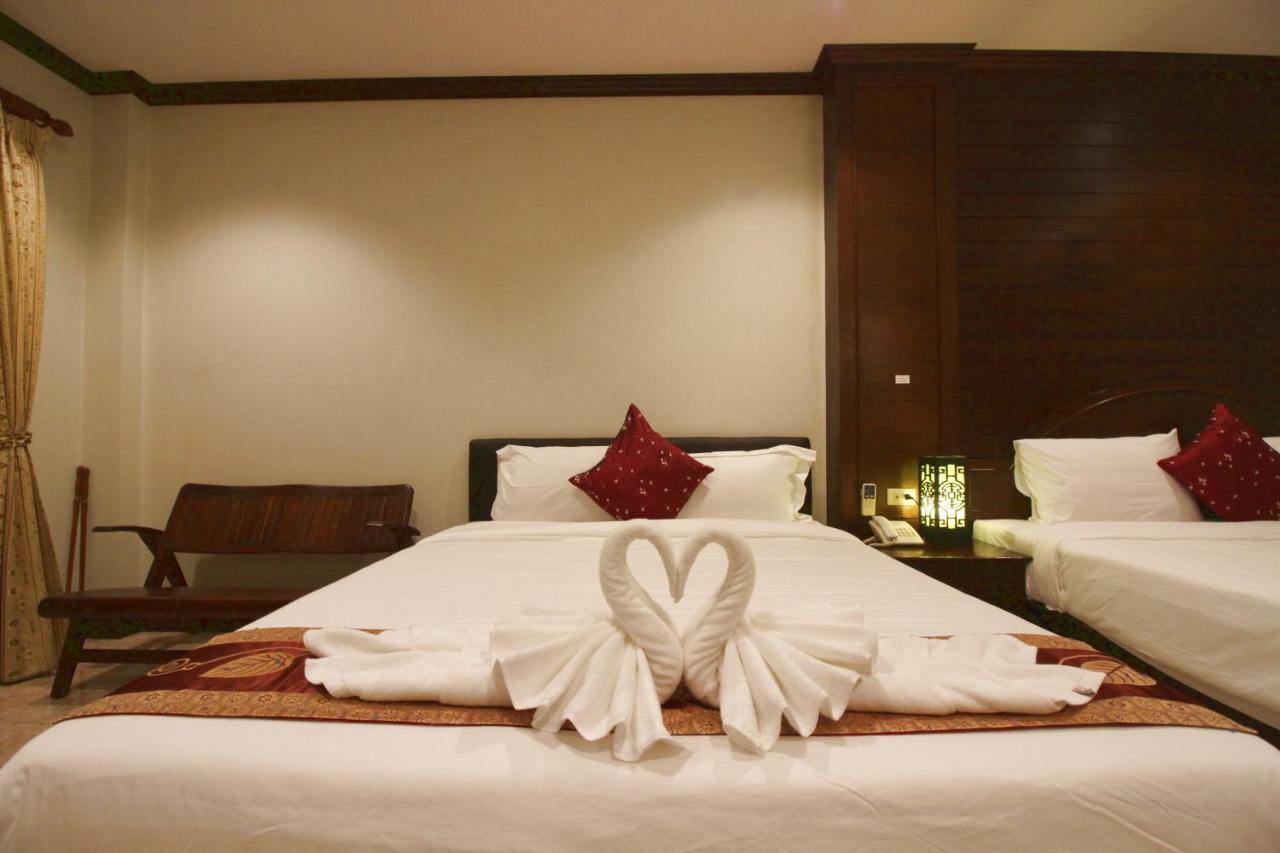Patong Baan Veerakit Hotel מראה חיצוני תמונה